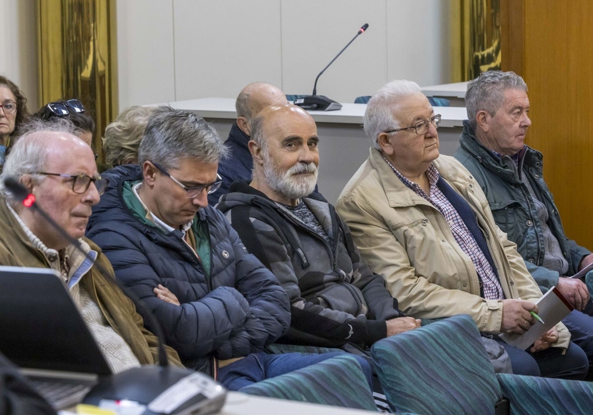 Los acusados Iván González, Díaz Helguera, Muguruza y Rodríguez López.