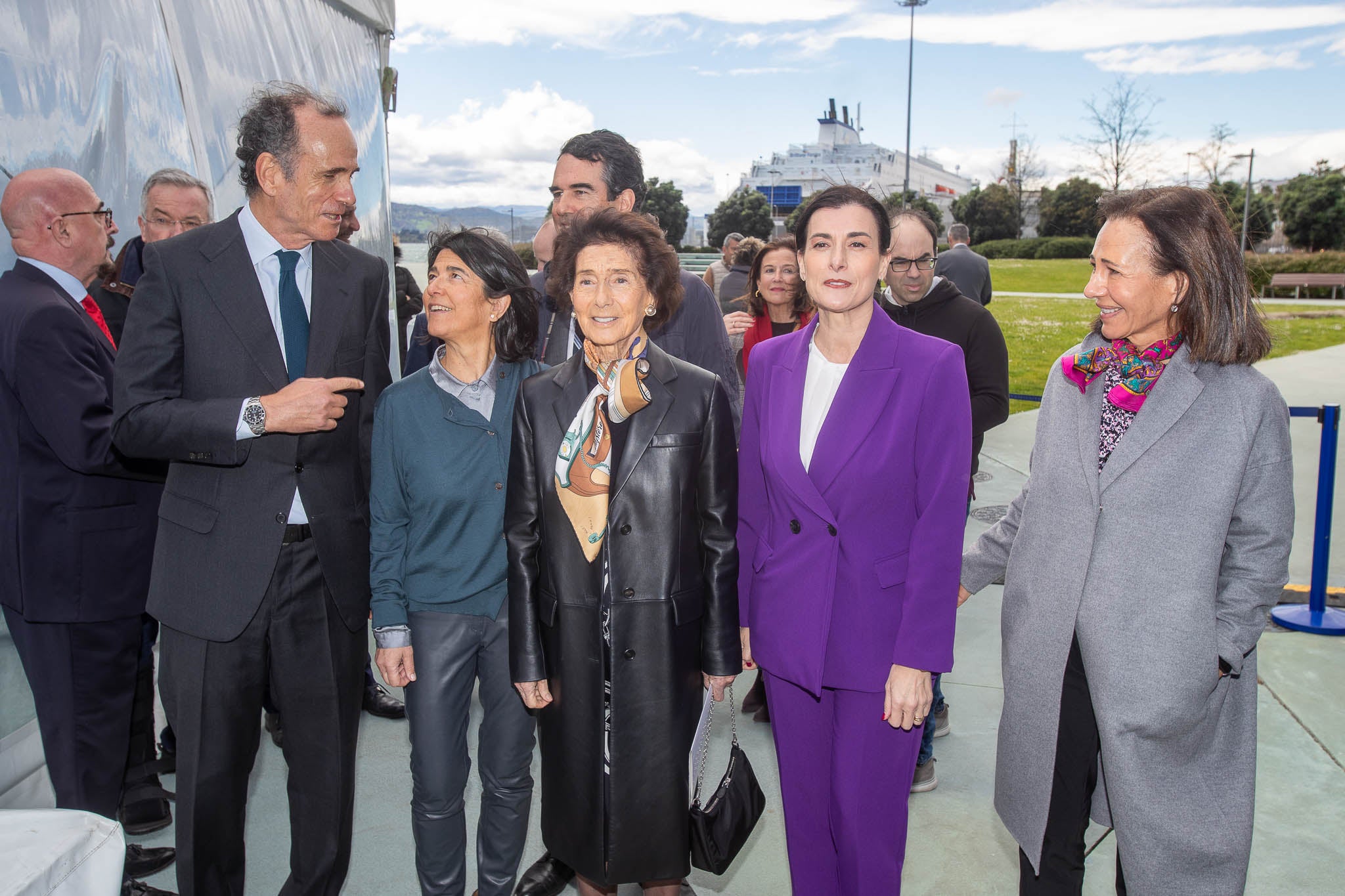 Emilio Botín, Carmen Botín, Paloma O'Shea, Javier Botín (detrás), Gema Igual y Ana Botín.