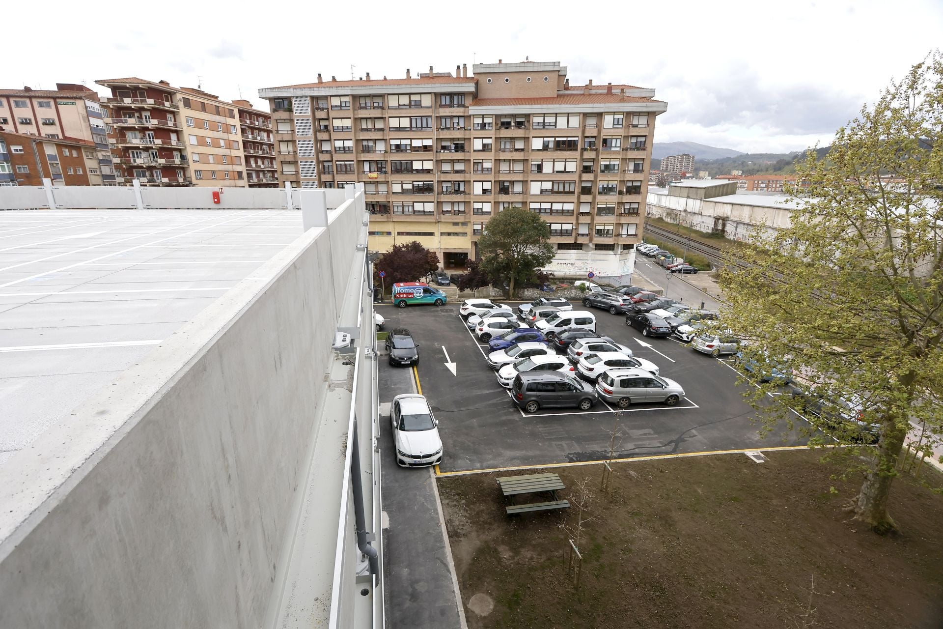 El aparcamiento siempre será gratuito y será de uso libre durante al menos tres meses, aunque el Consistorio abre la puerta a mantener ese modelo de manera permanente. 