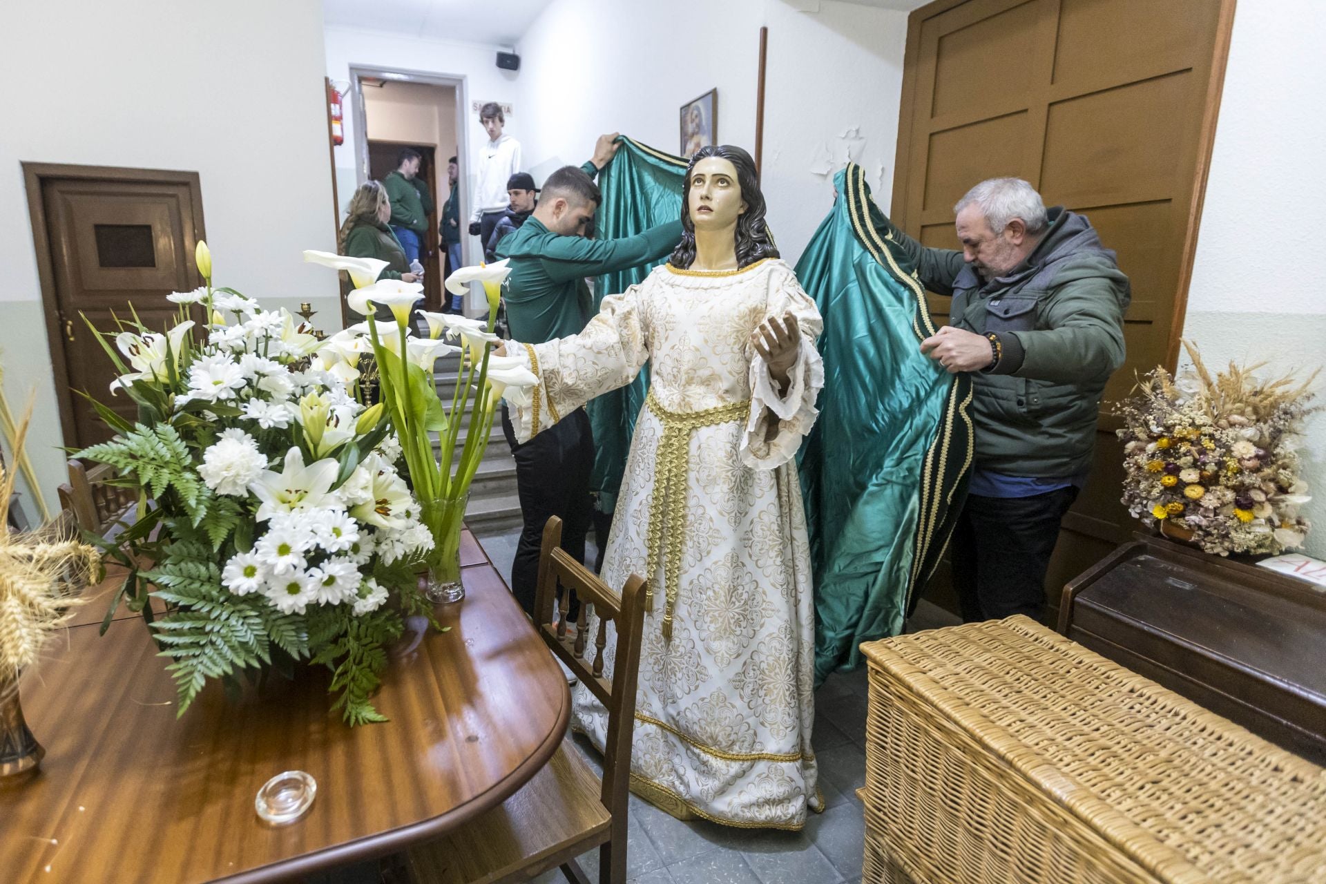 La virgen de La Esperanza es del autor Manuel Cacicedo