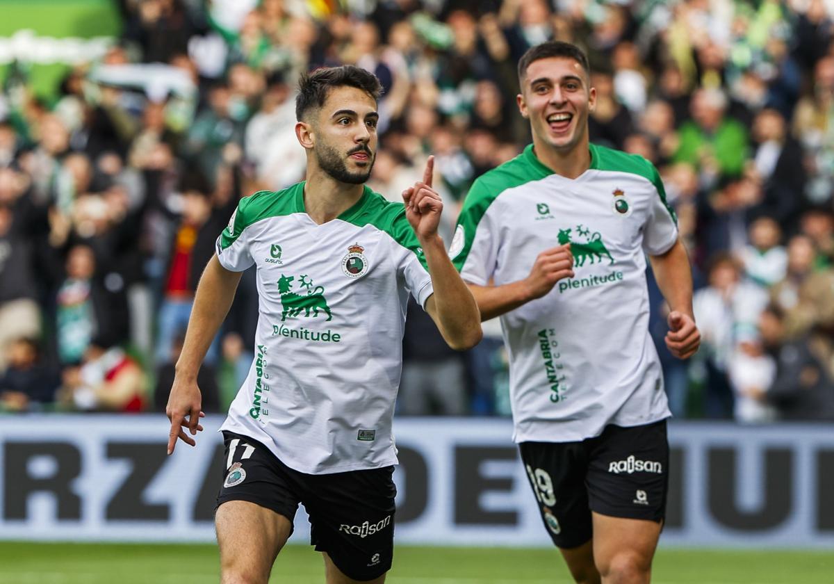Andrés Martín sigue el rastro de los goles de Peque