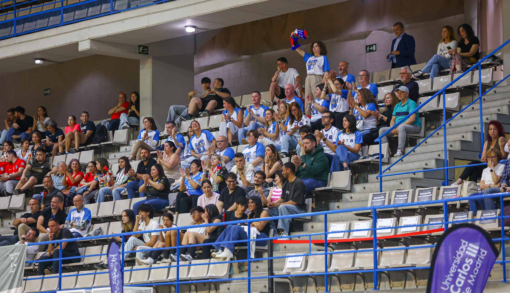 La afición del Textil viajó hasta Leganés para animar a su equipo.