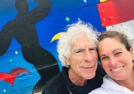 El pionero del surf en Suances que conquistó la playa de Los Locos