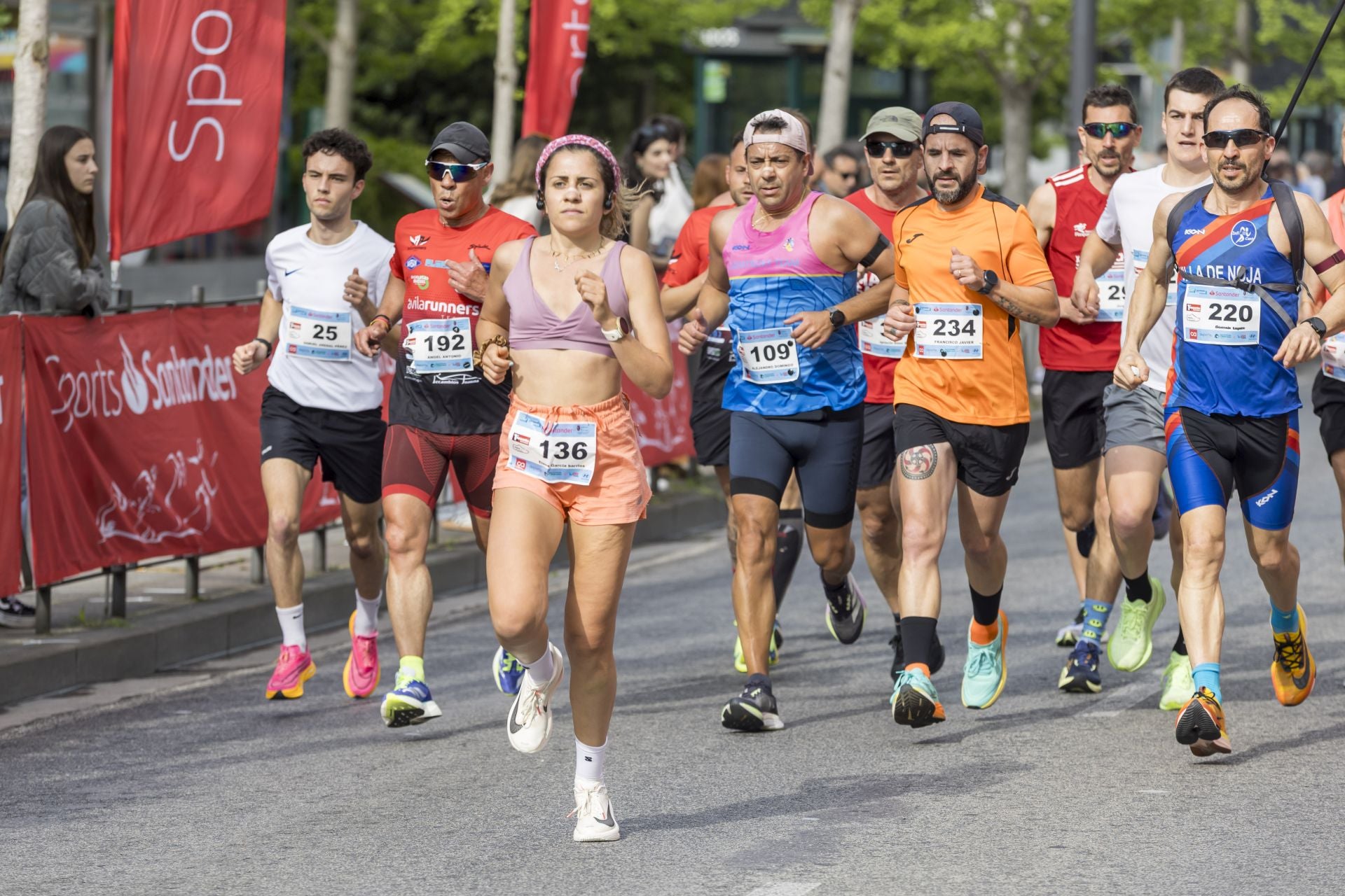 Si participaste en la media maratón y seis kilómetros de Santander, búscate