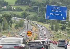 La operacion retorno deja retenciones en el acceso a Torrelavega