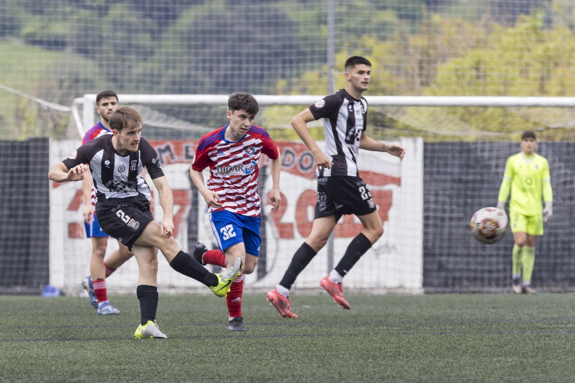 El Escobedo se jugará la permanencia con el Barbastro