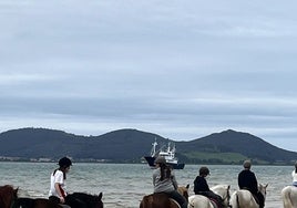 Una de las actividades fue una ruta a caballo.