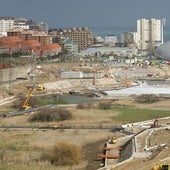 Las obras del Parque de las Llamas en febrero de 2007, tres meses antes de inaugurarlo.