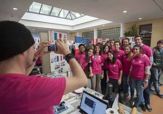 La UC celebra cada año en el campus su Día Internacional