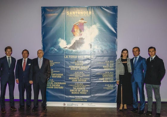 Los promotores de la feria de Santiago presentaron este miércoles el cartel.