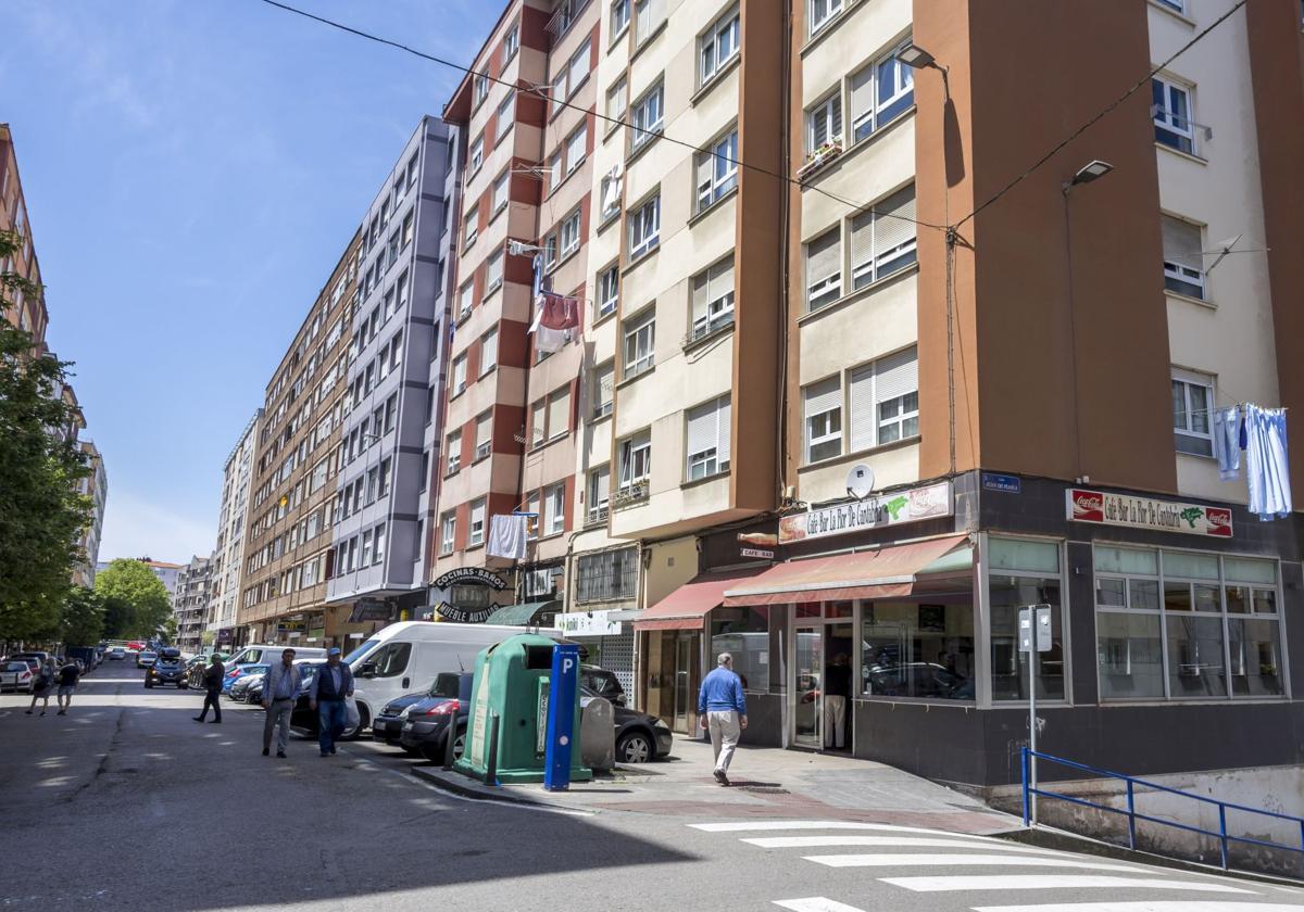 Dos heridos por arma blanca y un detenido tras una reyerta en Santander en la noche de este sábado