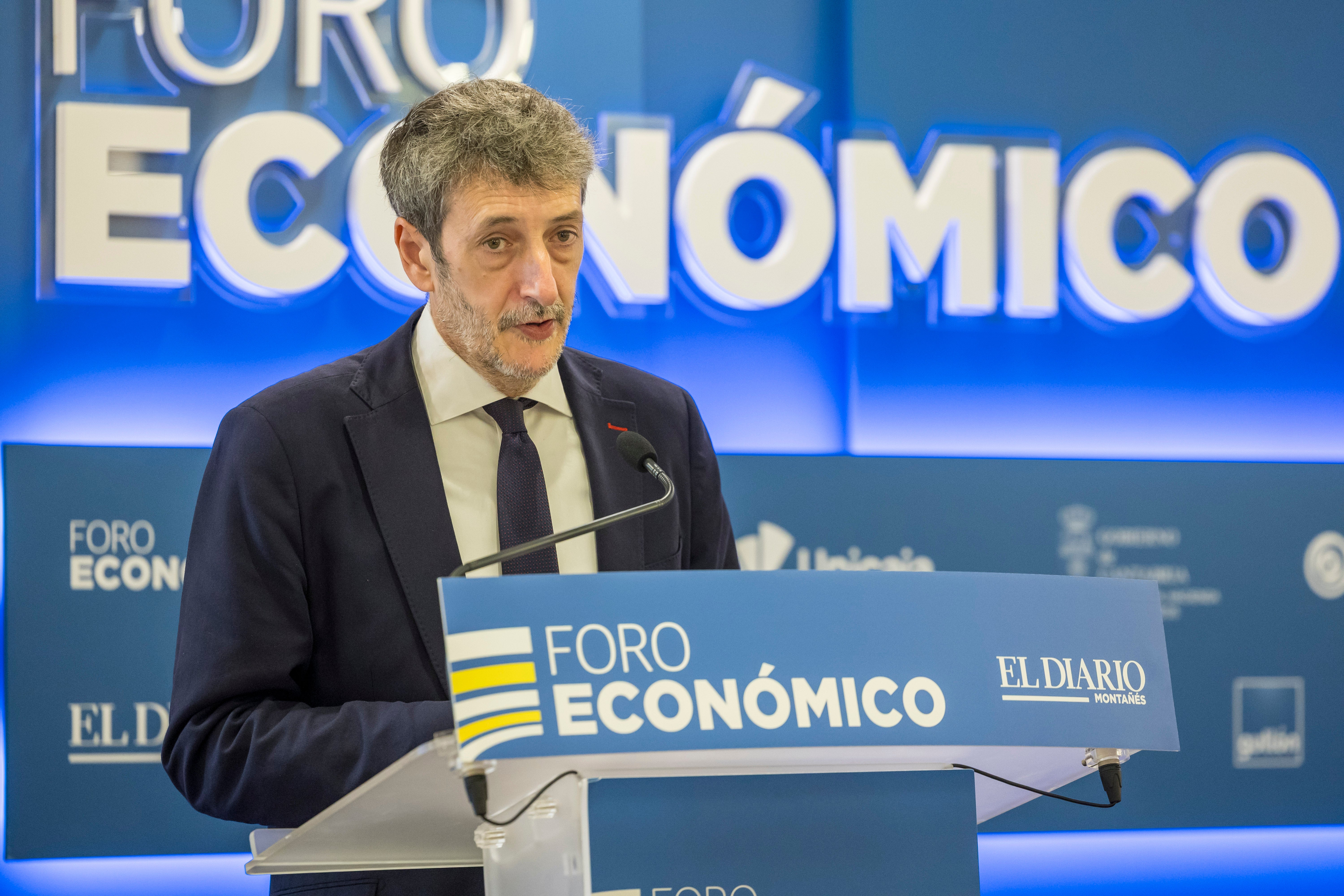El ponente, José Moisés Martín, durante su disertación.