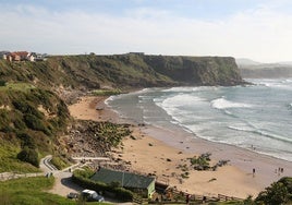 Panorámica de la playa de Los Locos.