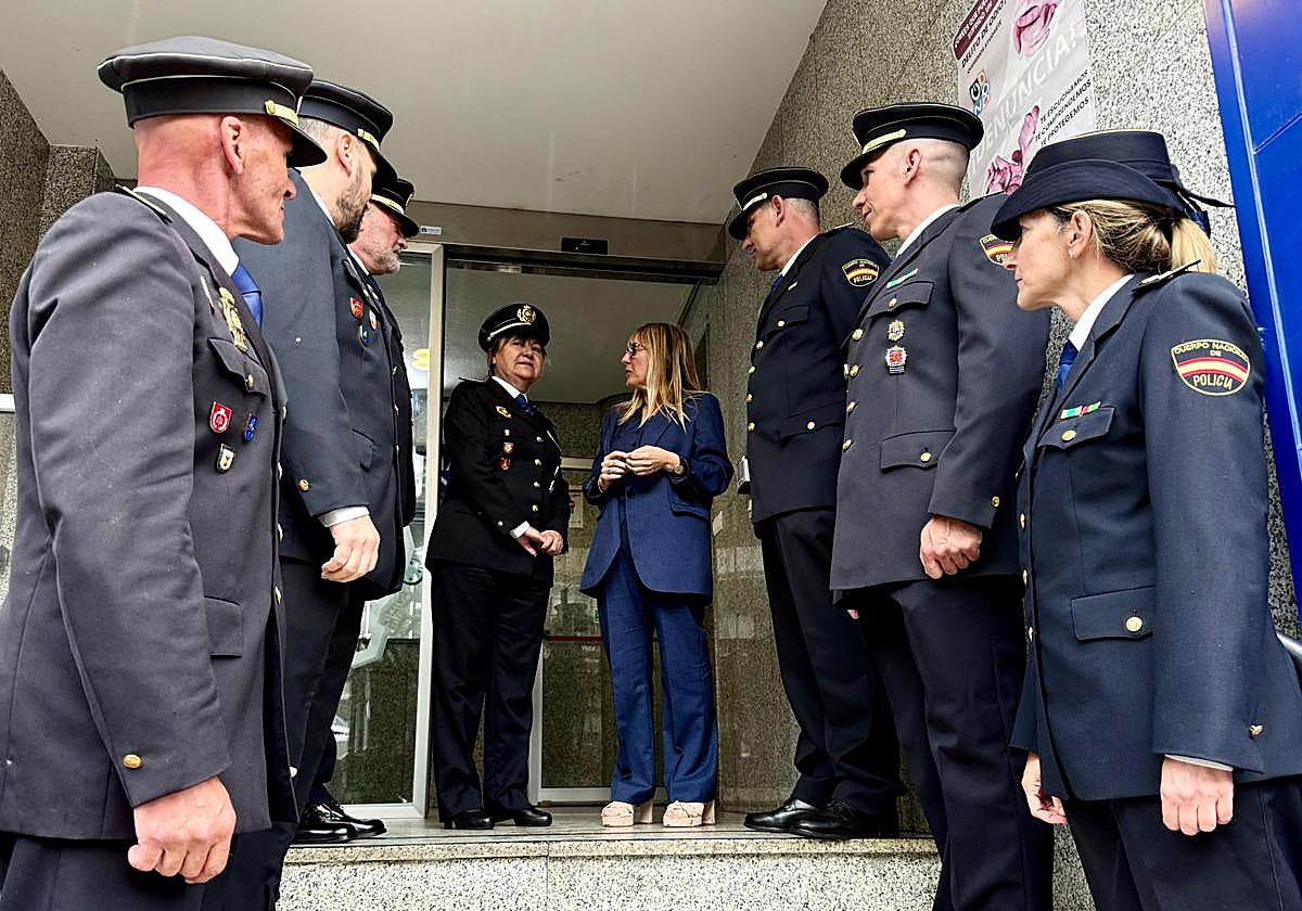 La Policía Nacional se refuerza en Torrelavega con cuatro nuevos mandos
