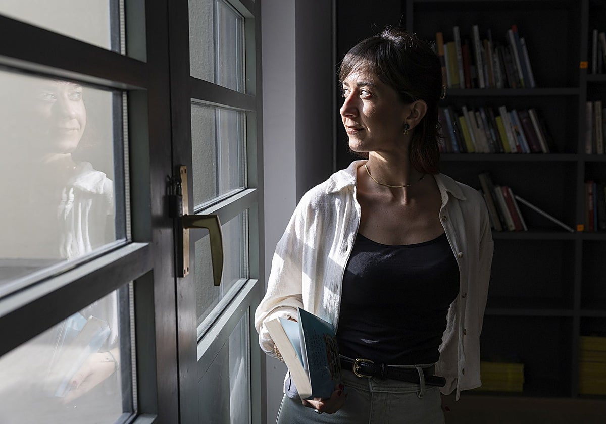 Alba Cardalda, antes de su conferencia en el Ateneo.