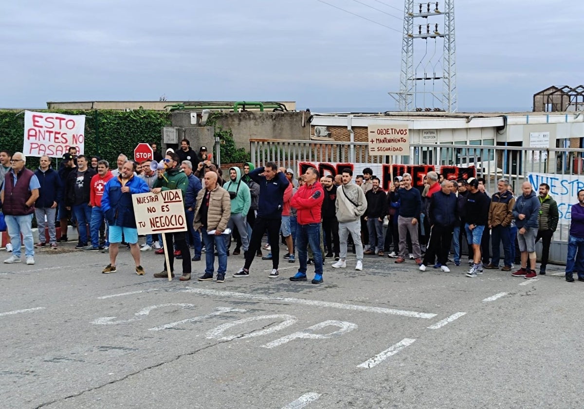 Trabajadores de Derivados del Fluor en la huelga del pasado septiembre.
