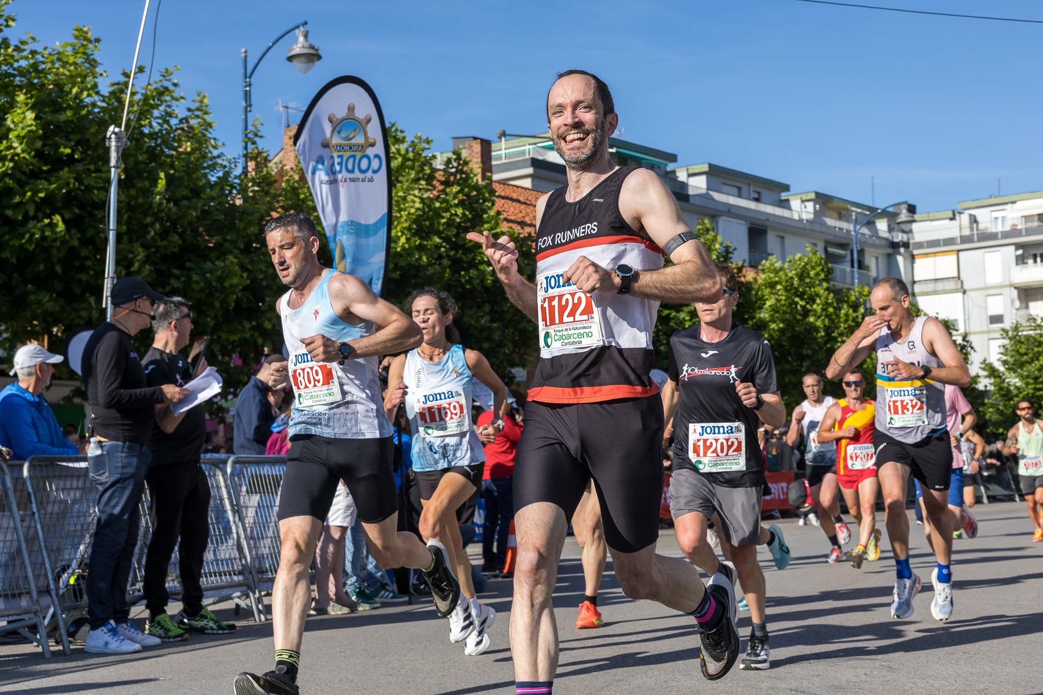 Si has participado en los 10 km de Laredo, búscate