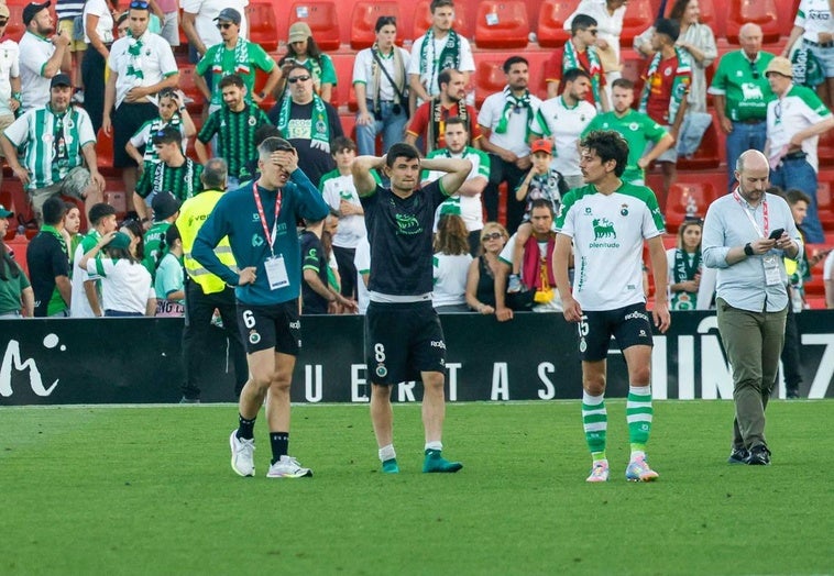 Íñigo Sainz-Maza Serna, Aritz Aldasoro y Marco Sangalli, tras le partido.