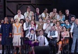 Parte del elenco de 'La verbena de la Paloma' que recalará la próxima semana en la Sala Argenta.