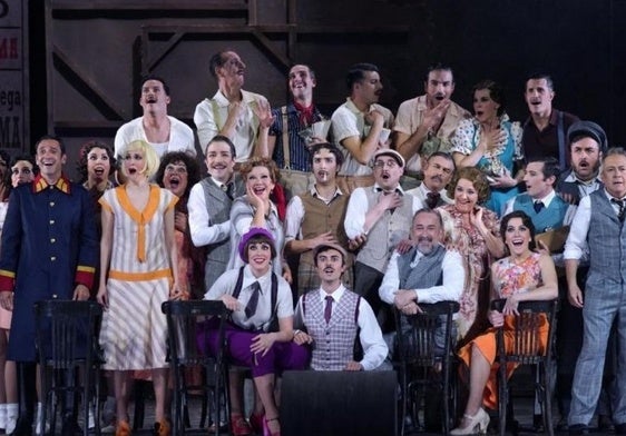 Parte del elenco de 'La verbena de la Paloma' que recalará la próxima semana en la Sala Argenta.