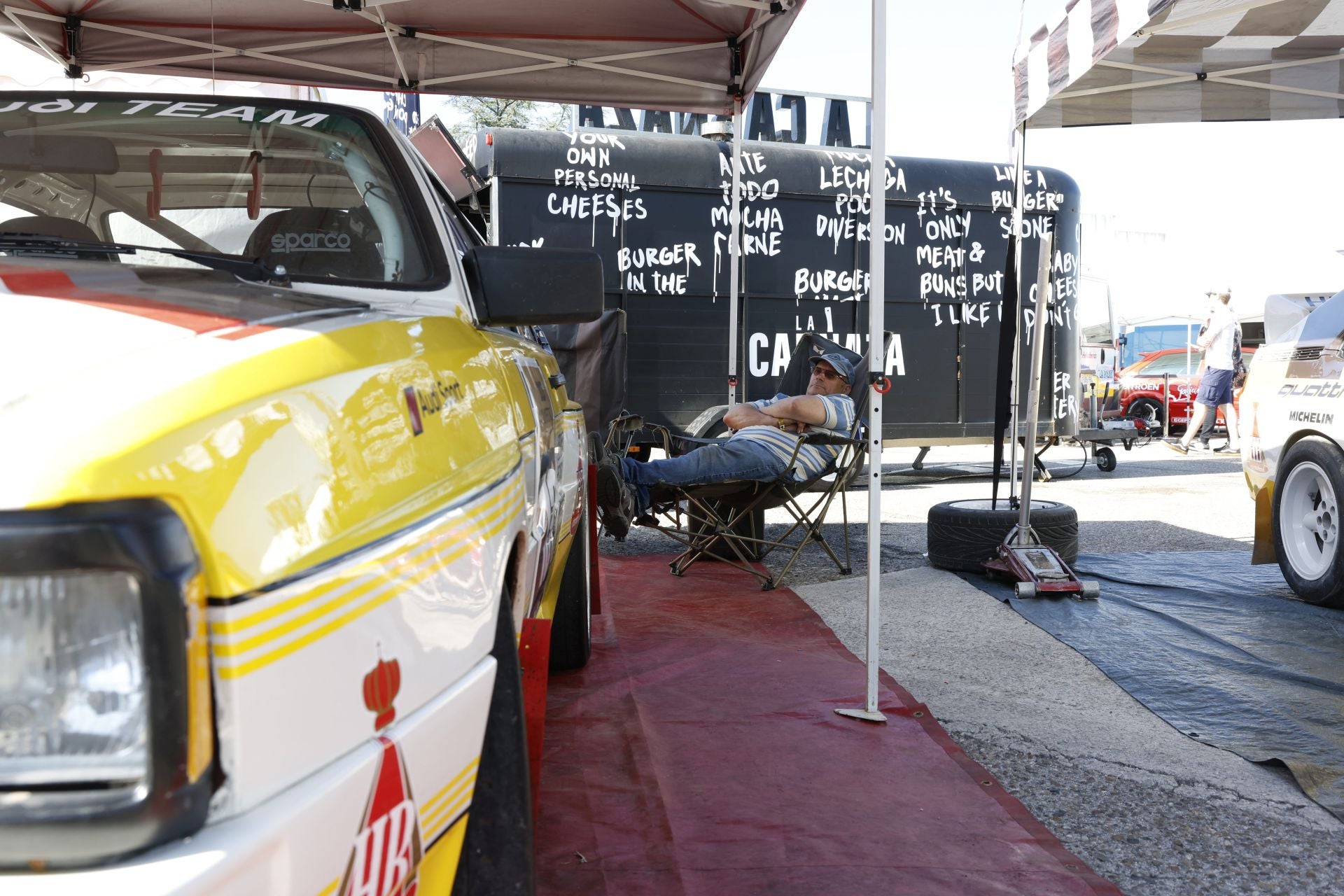 Un descanso en una jornada soleada en Hoznayo.