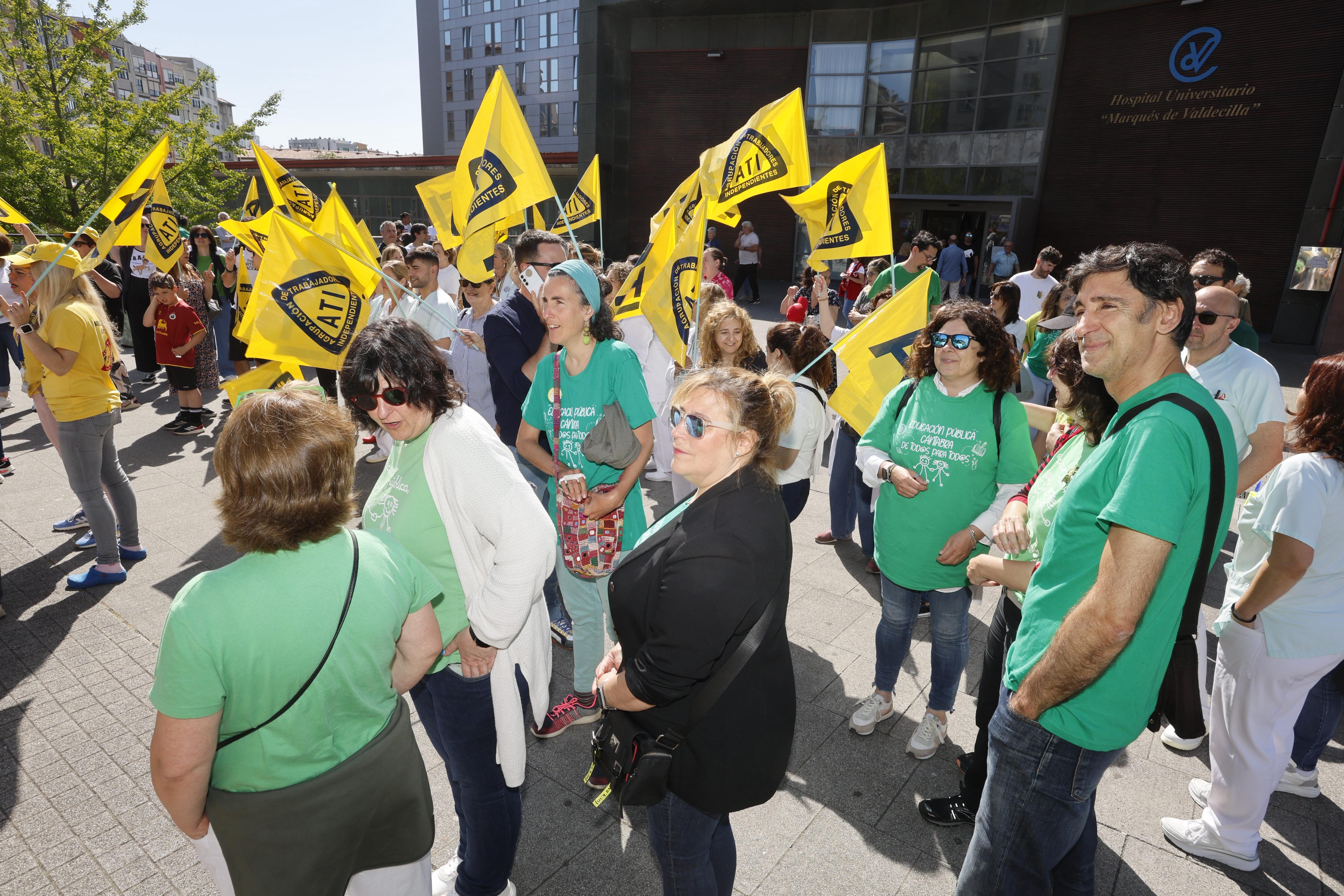 Los docentes se han sumado a las movilizaciones en sanidad.