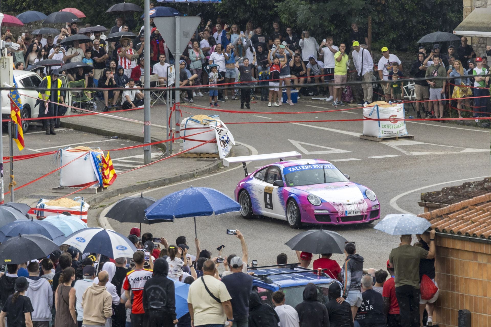 David Espasa Rufi con un Porsche 997 GT3 Rally