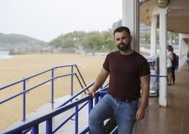 Ricardo Moure, biólogo y doctor en biotecnología biomédica, divulgador científico, showman y farandulero.