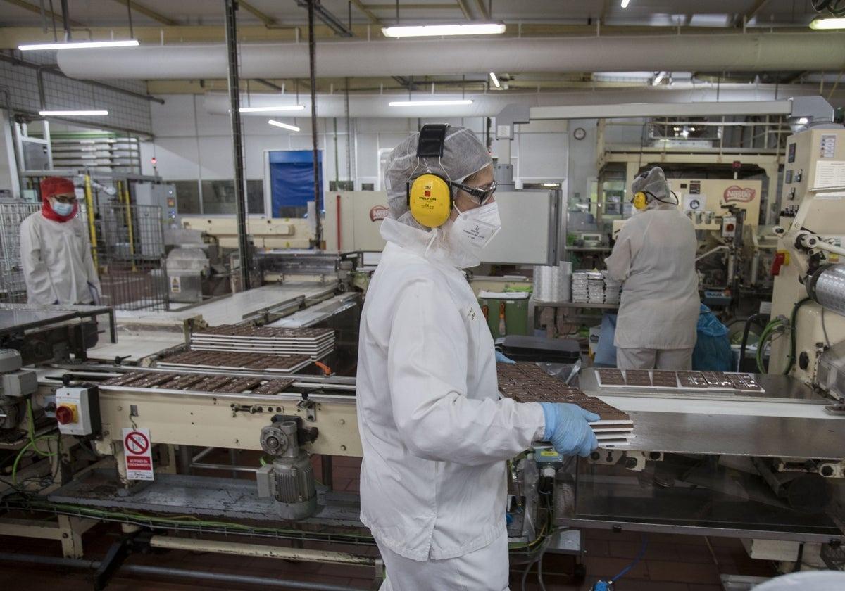 Las bajas laborales le costarán 710 millones de euros a Cantabria este año