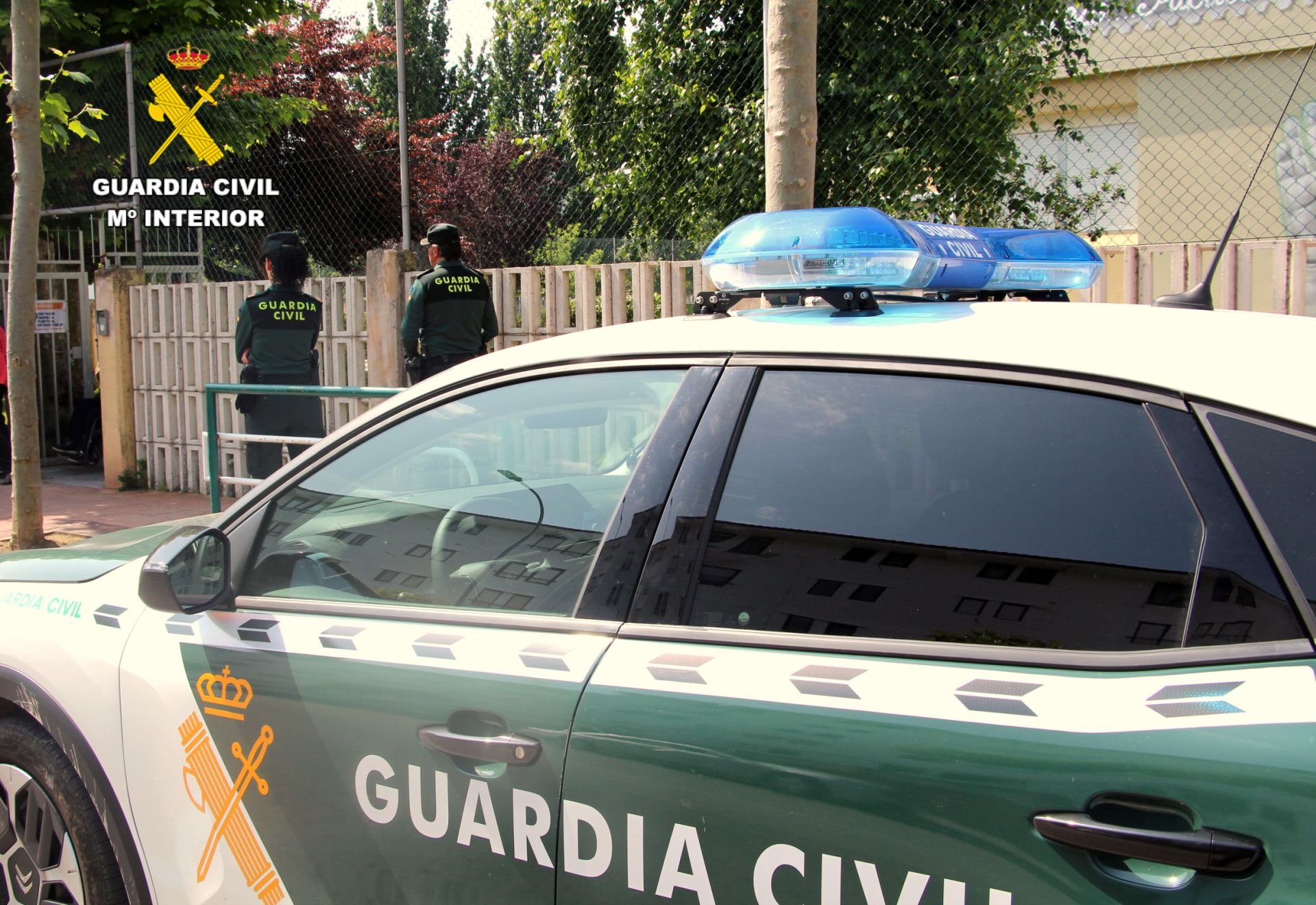 Patrulla de seguridad ciudadana en vigilancia de centros educativos.