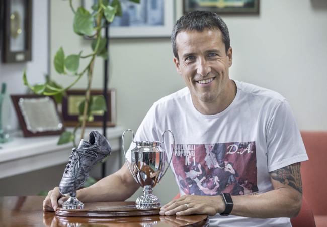 César Caneda, a su retirada.
