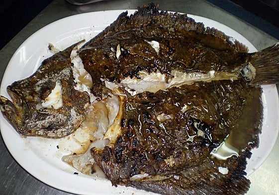 Rodaballo cocinado al horno.