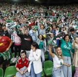 ¿Por qué debe subir el Racing a Primera? El público responde