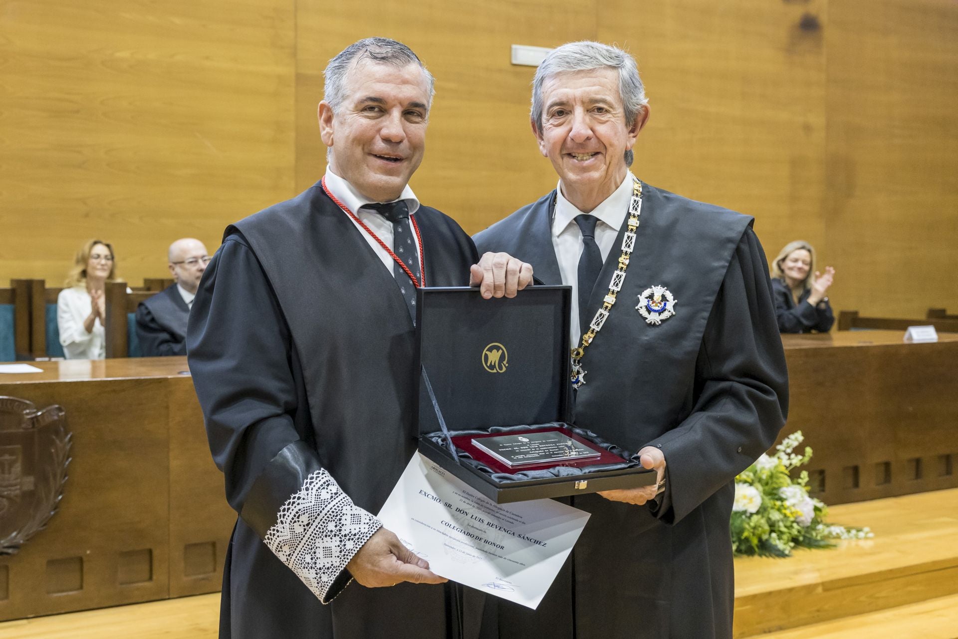 Carlos Pérez y Luis Revenga.