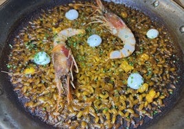 Arroz seco de gamba roja.