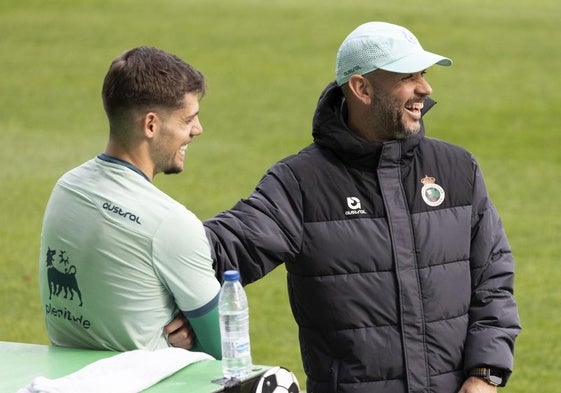 José Alberto con Javi Montero, en una imagen de archivo de un entrenamiento.
