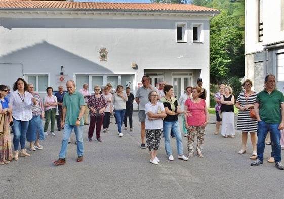 Los vecinos de Puente Viesgo quieren recuperar su médico rural.