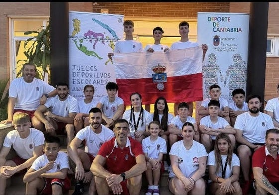 La cantera cántabra de kickboxing se trae dieciséis medallas del Nacional