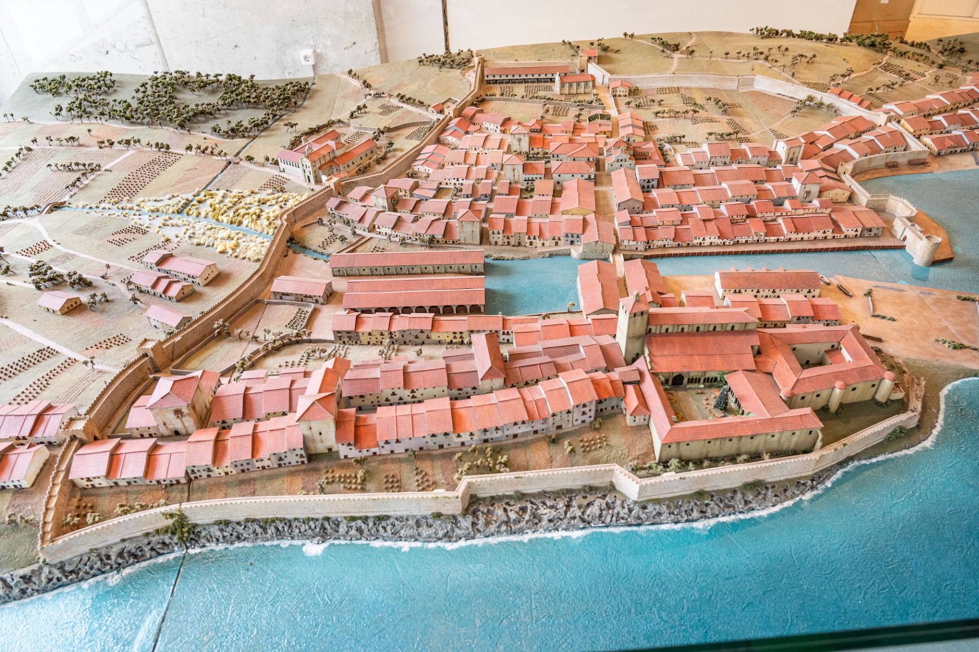 Otro detalle de la maqueta que representa el Santander de 1755.