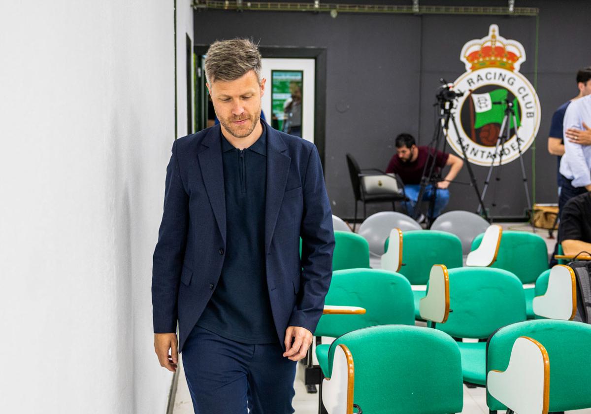Mikel Martija se despide del Racing