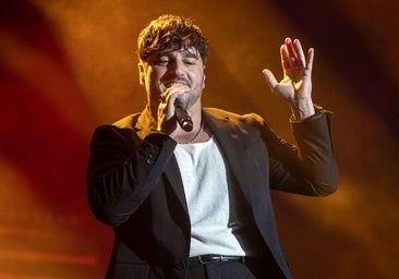David Bustamante actuó en la noche del sábado por vez primera en Maliaño.