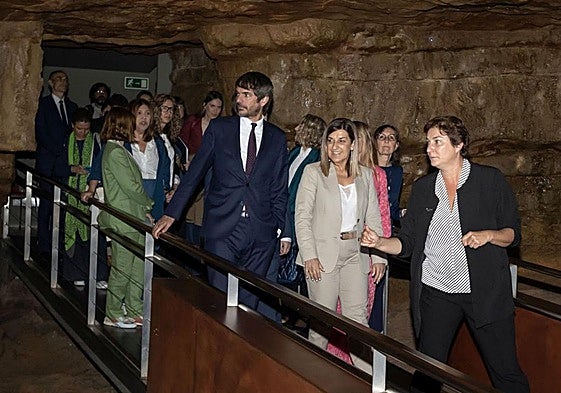 Última visita del ministro de Cultura a Altamira.