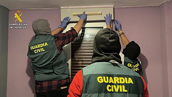 Cuatro detenidos por 36 hurtos en supermercados en el norte de España, dos de ellos en Castro Urdiales y Argoños