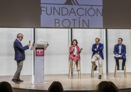 Íñigo Sáenz de Miera, Fátima Sánchez, Javier García Cañete y José Manuel Setién.