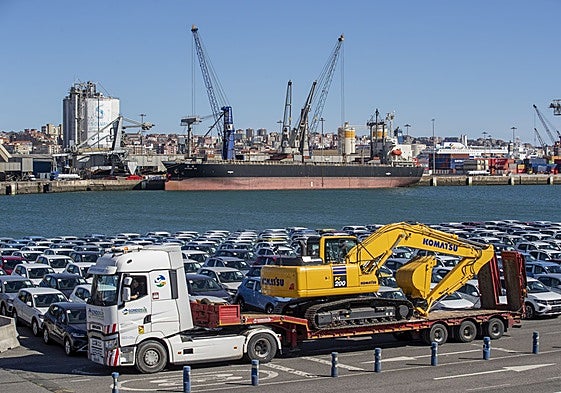Muelles de la Autoridad Portuaria de Santander.