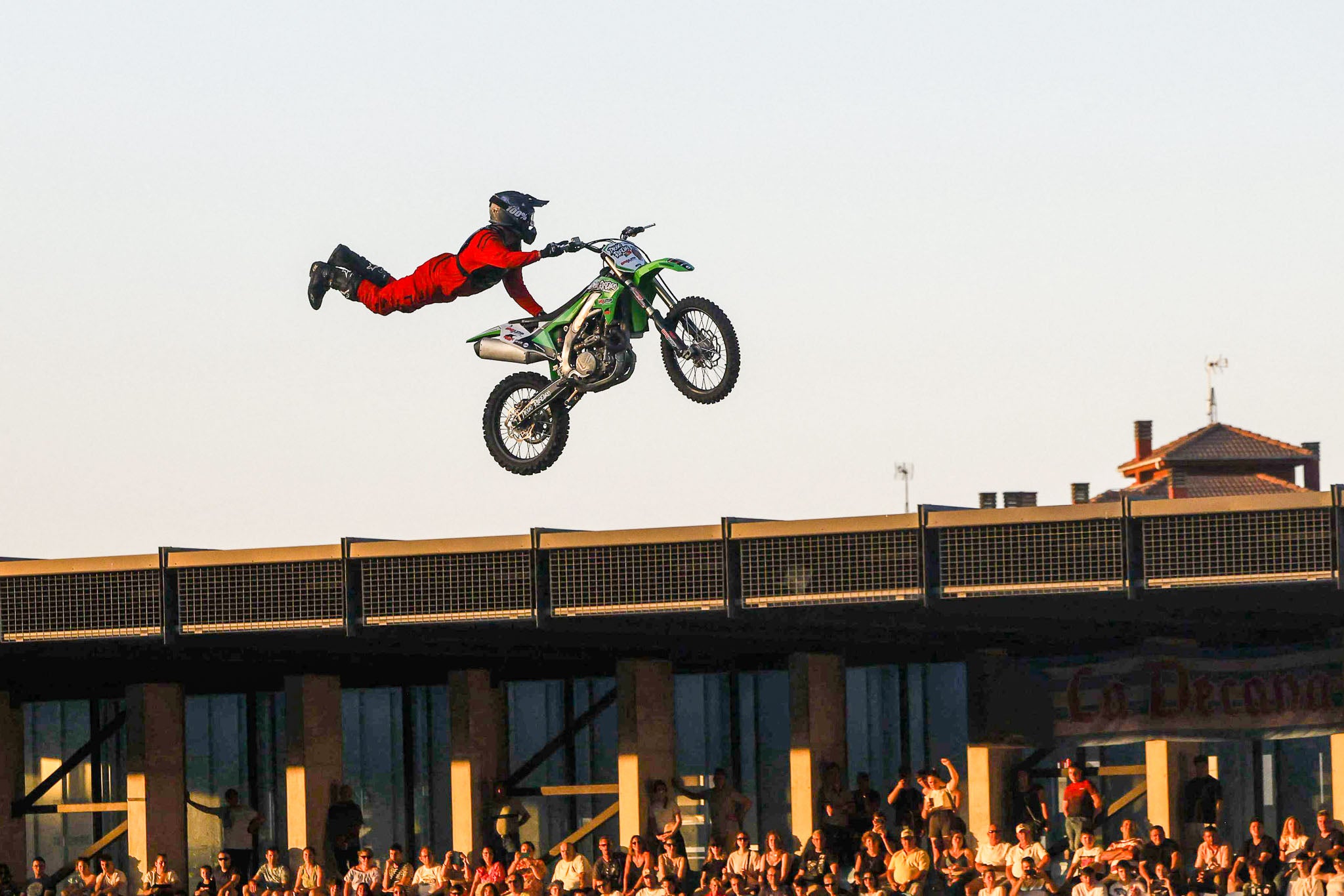 El Malecón acogió uno de los eventos de referencia del freestyle mundial, dentro del tour internacional que recorrerá 20 ciudades de España, Portugal y Francia.