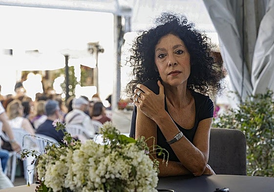 Leila Guerriero, autora de 'Zona de obras', a su paso por la Feria santanderina.