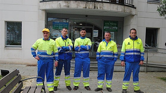 Los trabajadores de la limpieza viaria de Noja aplazan la huelga indefinida para seguir negociando