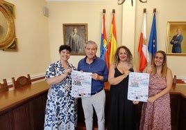 Representantes de APTACÁN, junto al alcalde, Andrés Ruiz, y la concejala Ana Santiago.