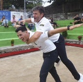 Víctor y Haya, tras ganar el Campeonato de Cantabria de 2023.